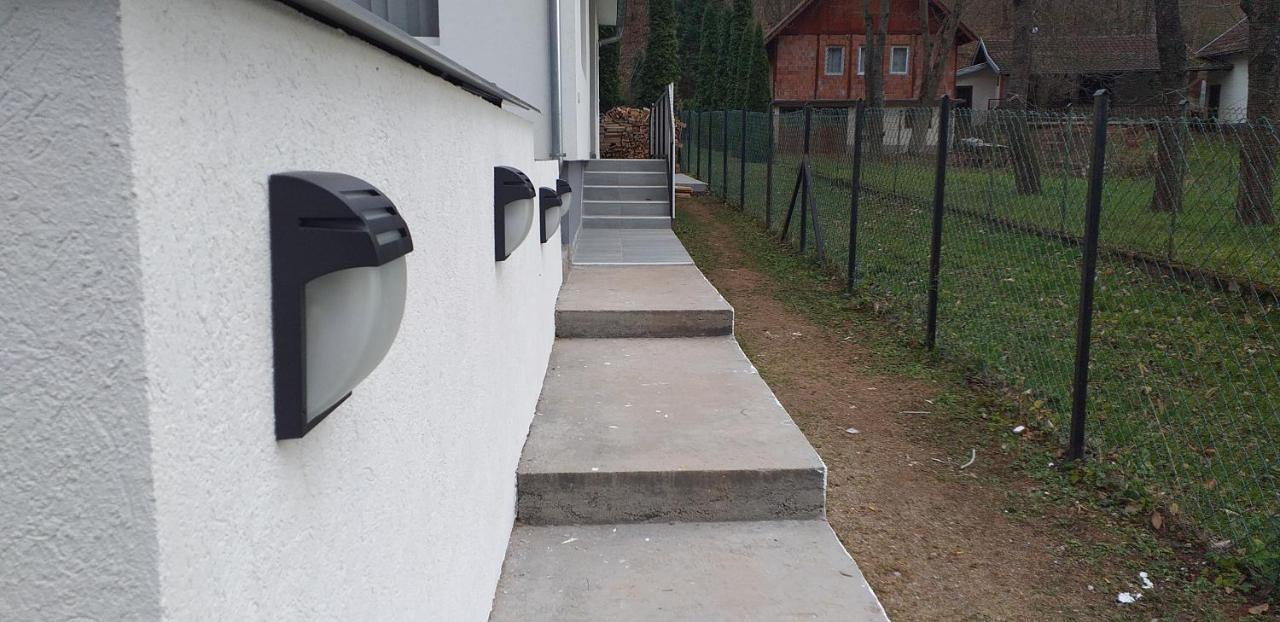 Apartmani Grza Paraćin Exteriér fotografie