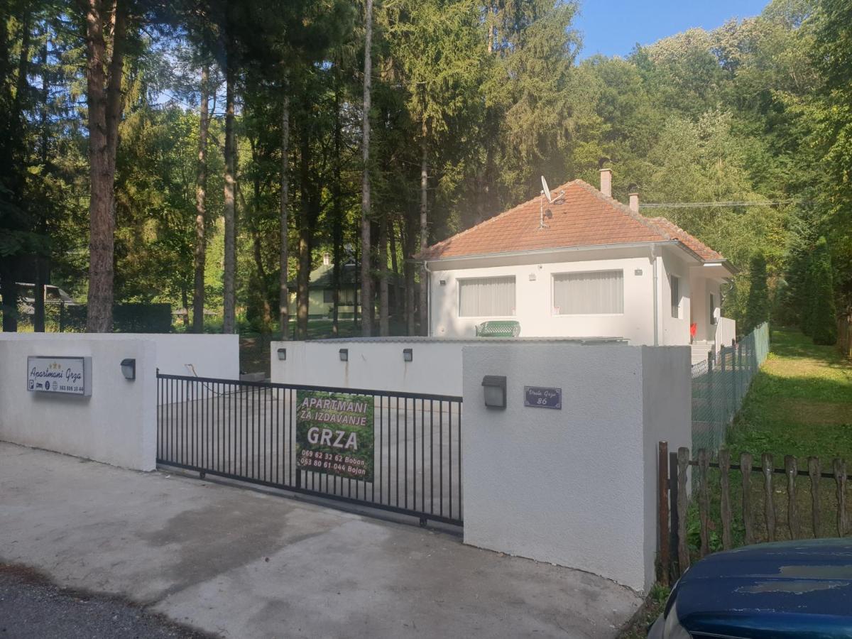 Apartmani Grza Paraćin Exteriér fotografie